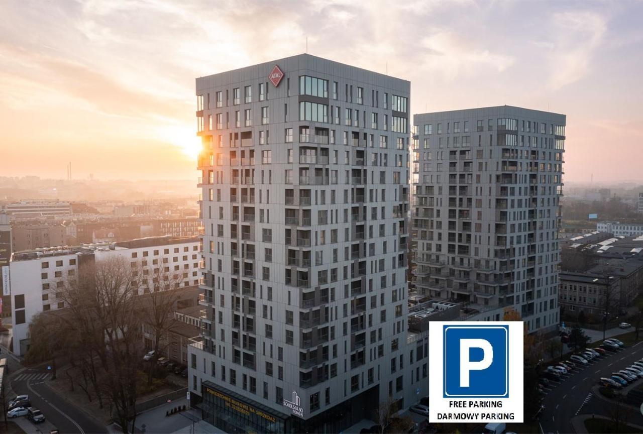 15 Pietro Sokolska 30 Towers Apartments - New - Lux - Parking - Sauna - Gym- And The Best View In Katowice Exteriör bild